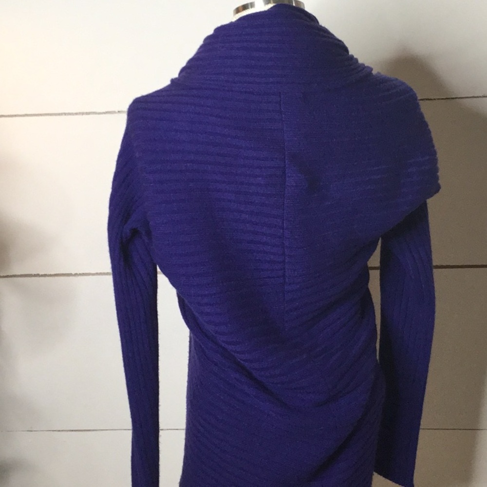 Jacket - Picture 2 of 2